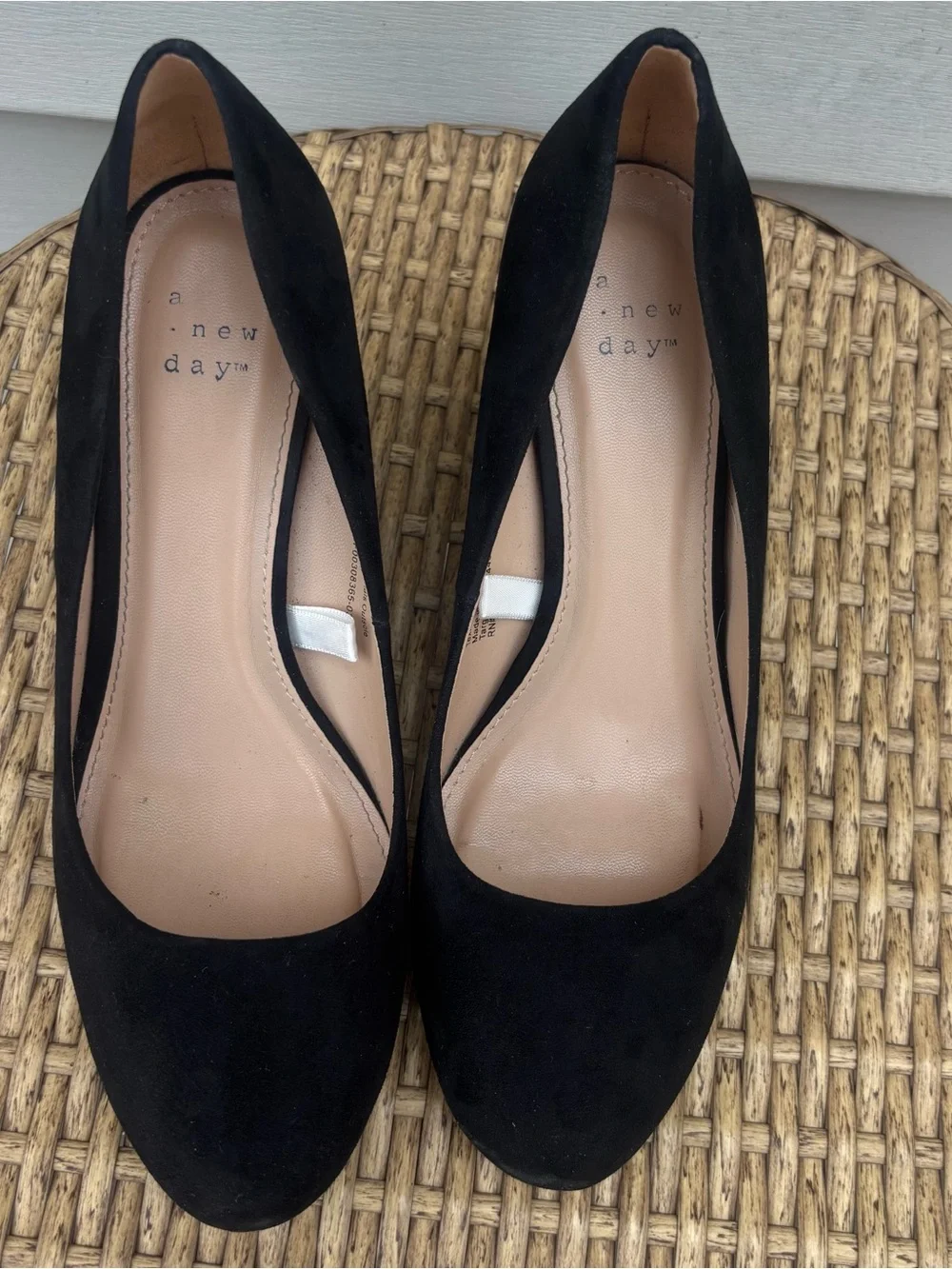 A New Day Women’s  Classic Black Faux Suede Wedge Heels Pumps | Size 7